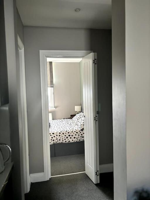 The One-bedroom Retreat Apartment *